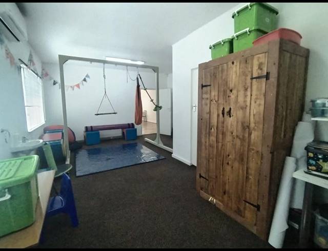 OFFICE FOR SALE IN WEMBLEY